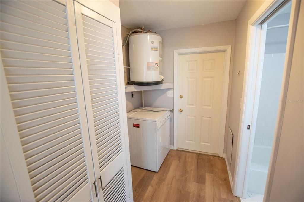 For Rent: $1,725 (1 beds, 1 baths, 616 Square Feet)