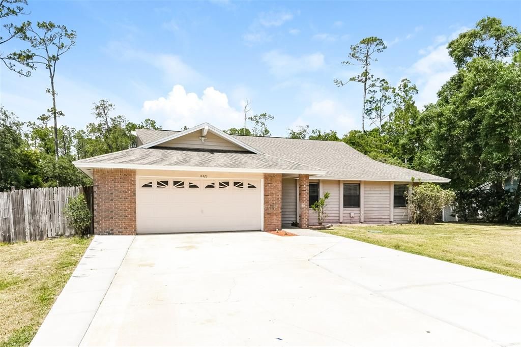 For Sale: $459,900 (3 beds, 2 baths, 2227 Square Feet)