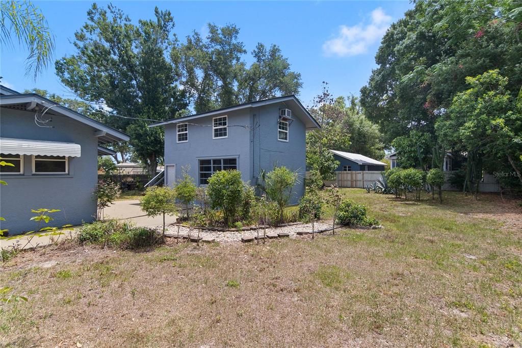 For Sale: $265,000 (3 beds, 2 baths, 1910 Square Feet)