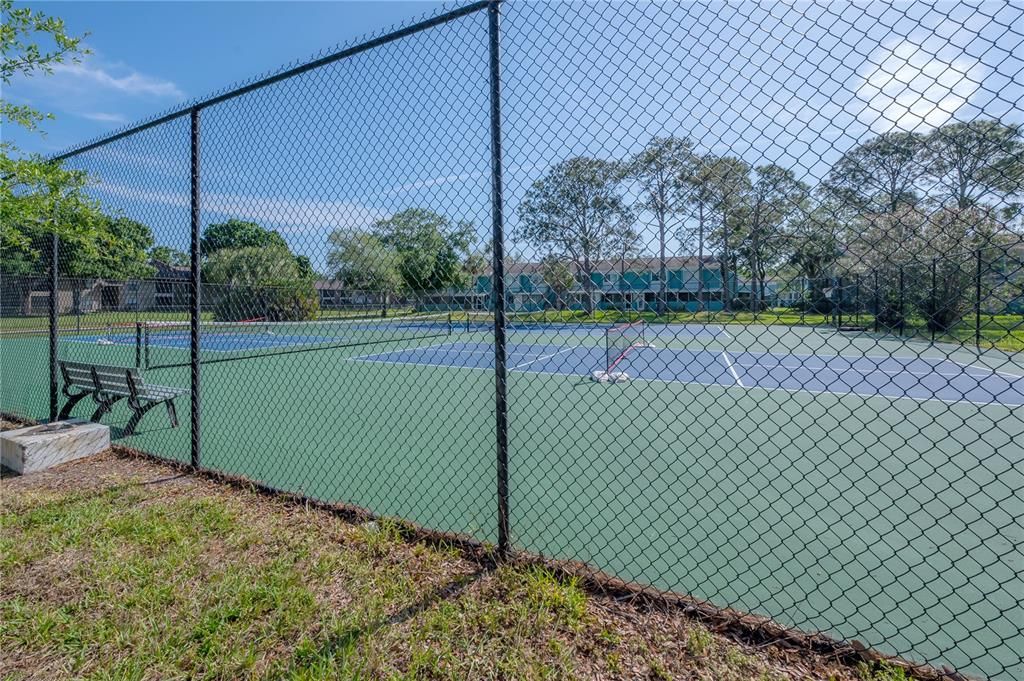 Tennis & Pickleball Courts