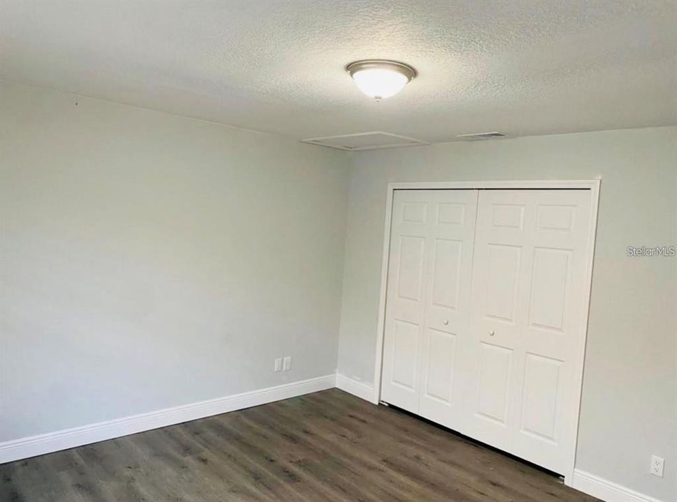 For Rent: $1,447 (2 beds, 1 baths, 895 Square Feet)