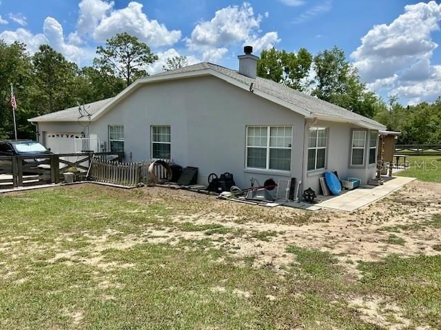 For Sale: $386,000 (3 beds, 2 baths, 2160 Square Feet)