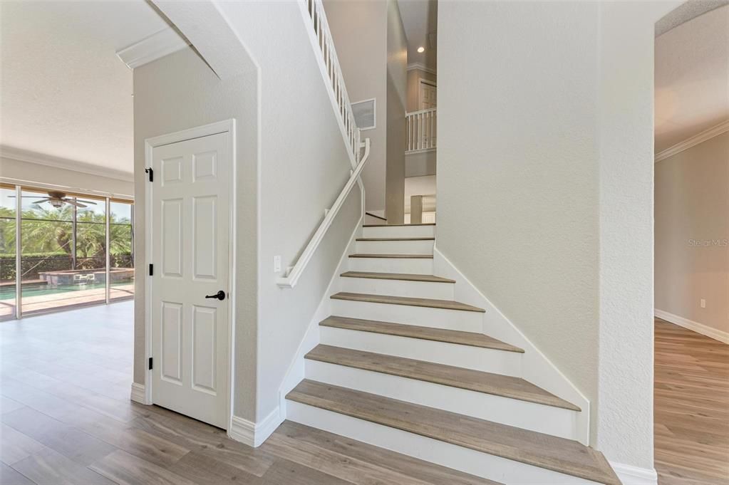 Foyer Main Stairway heading info Family Room