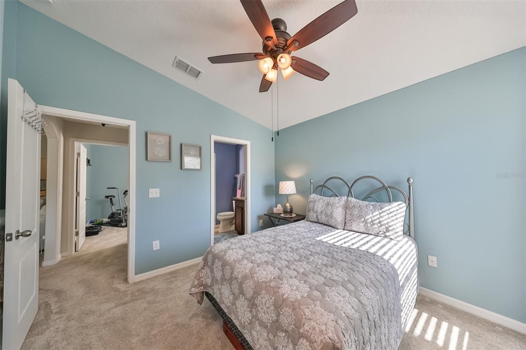 6.3 Bed #2 with ceiling fan
