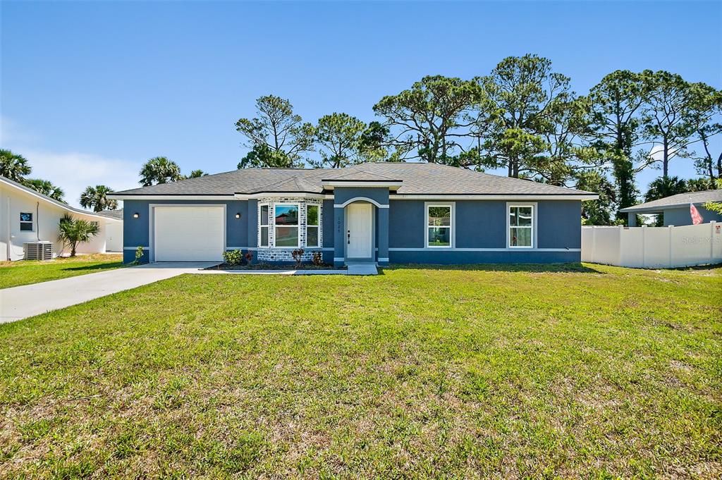 Recently Sold: $299,900 (3 beds, 2 baths, 1212 Square Feet)