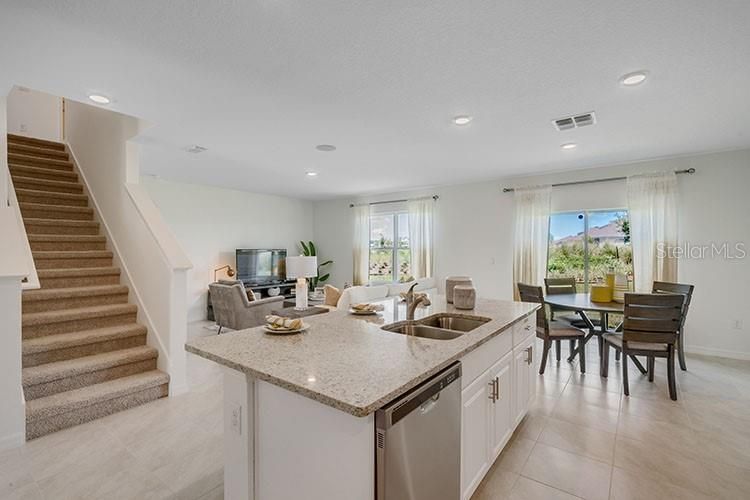Active With Contract: $480,990 (5 beds, 3 baths, 2601 Square Feet)
