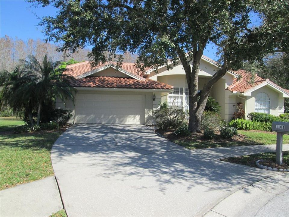 Active With Contract: $4,700 (4 beds, 3 baths, 2677 Square Feet)