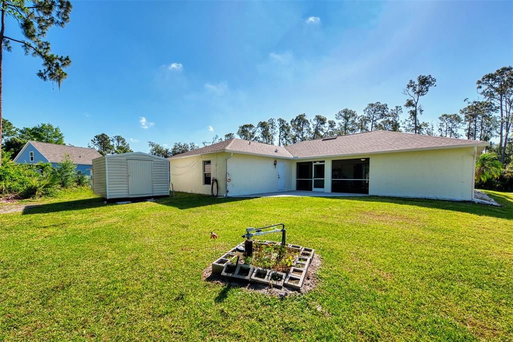 Recently Sold: $329,000 (3 beds, 2 baths, 2093 Square Feet)