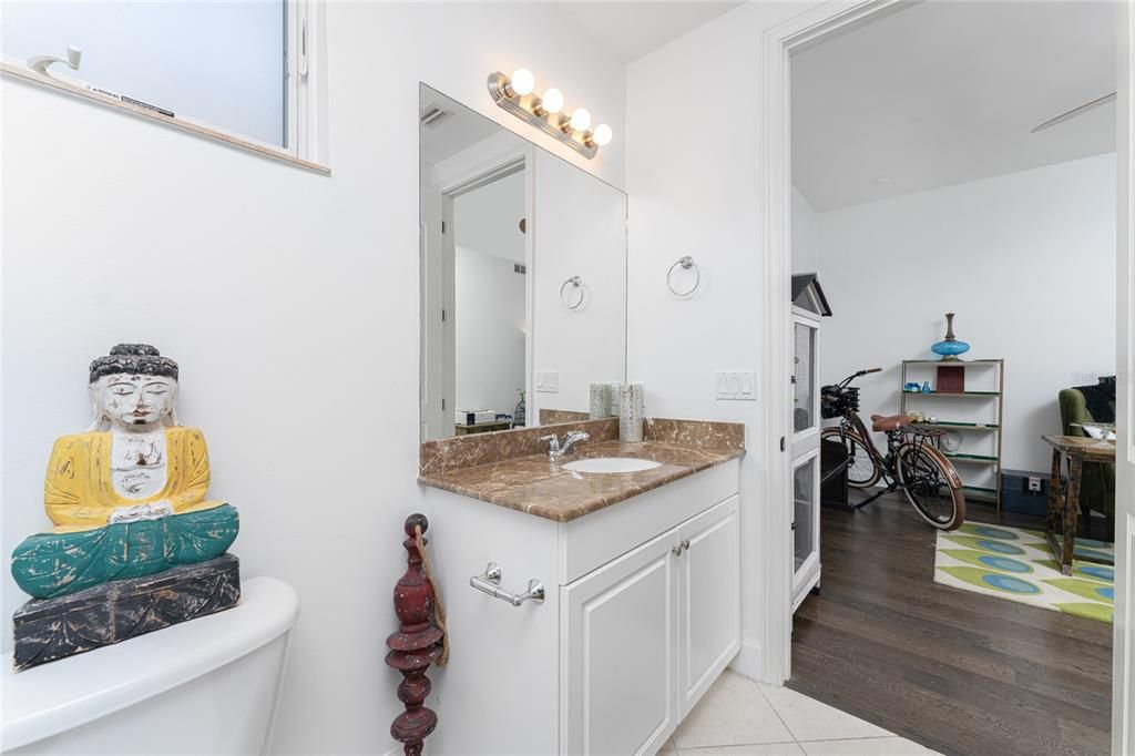 For Sale: $715,000 (2 beds, 2 baths, 1688 Square Feet)