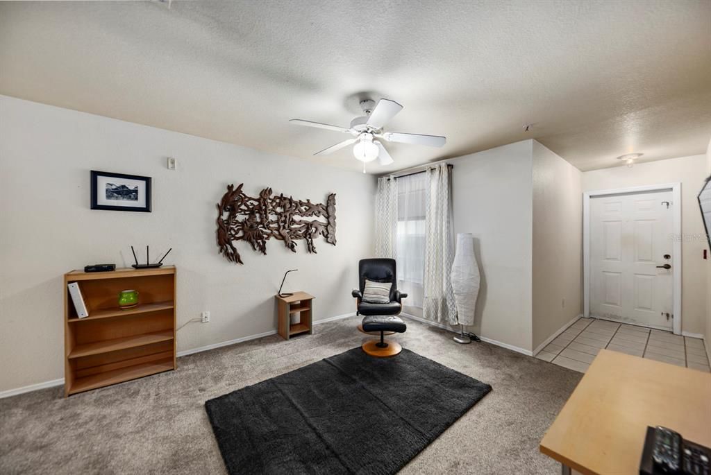 Recently Sold: $163,000 (1 beds, 1 baths, 672 Square Feet)