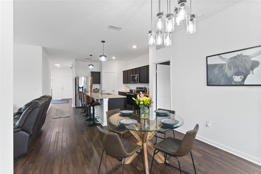 Active With Contract: $385,000 (4 beds, 2 baths, 1825 Square Feet)