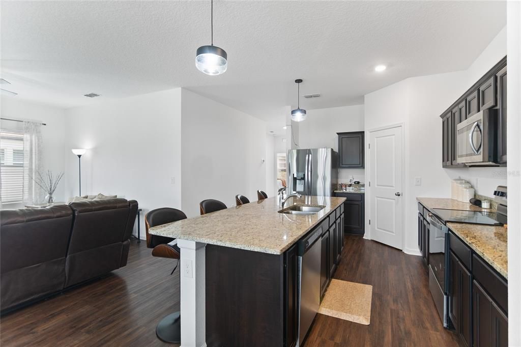 Active With Contract: $385,000 (4 beds, 2 baths, 1825 Square Feet)