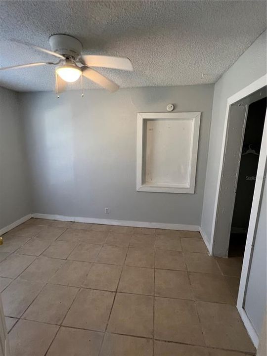 For Rent: $1,600 (2 beds, 1 baths, 847 Square Feet)