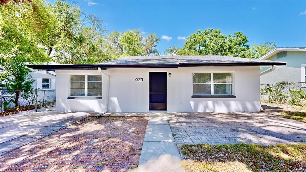 For Sale: $249,900 (3 beds, 1 baths, 1048 Square Feet)