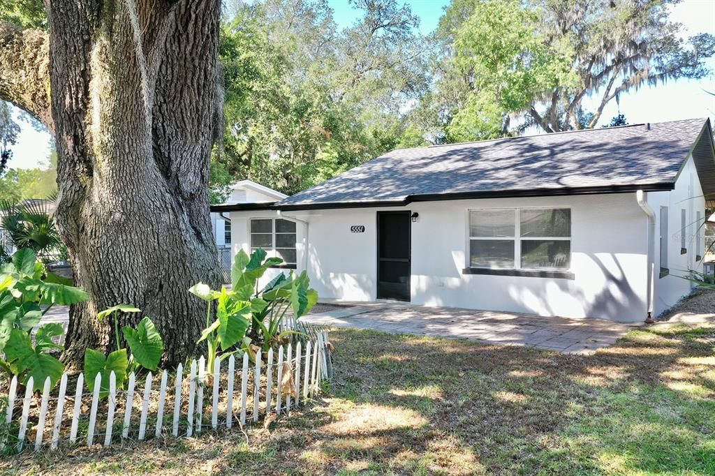 For Sale: $249,900 (3 beds, 1 baths, 1048 Square Feet)
