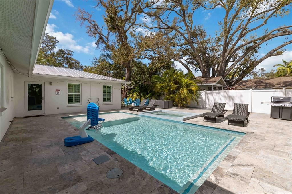 В аренду: $7,500 (4 спален, 3 ванн, 2252 Квадратных фут)