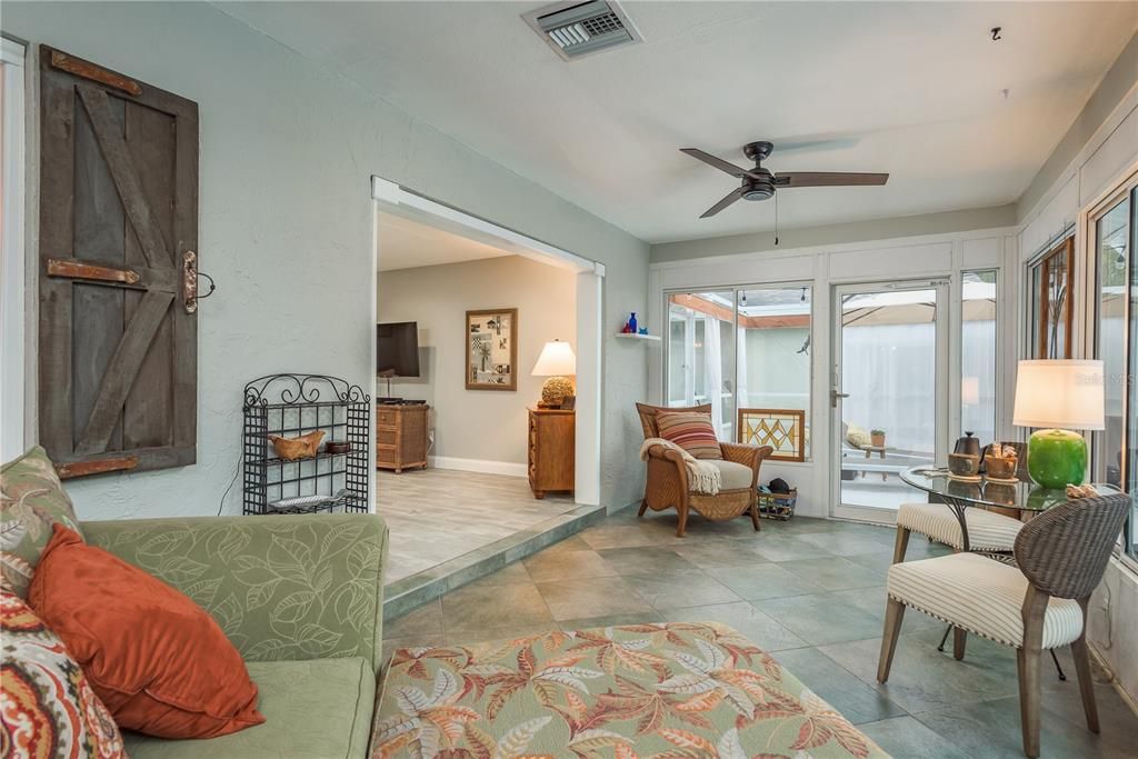 Active With Contract: $465,000 (3 beds, 2 baths, 1800 Square Feet)