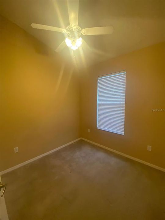Recently Rented: $1,695 (3 beds, 2 baths, 1000 Square Feet)