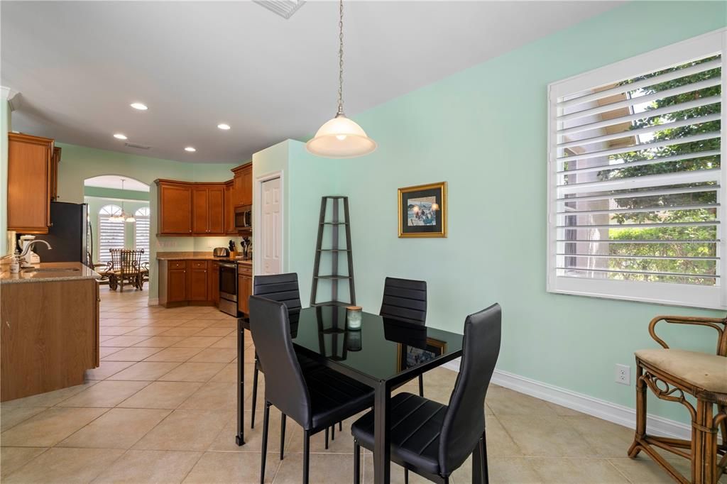 Active With Contract: $525,000 (3 beds, 2 baths, 1821 Square Feet)