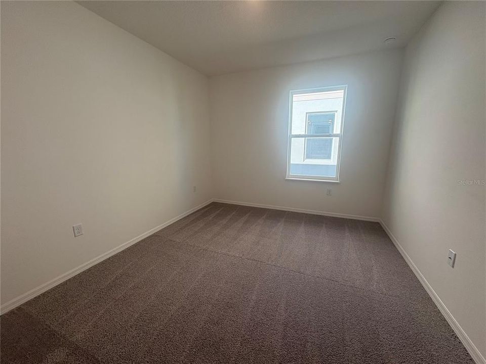 For Sale: $274,990 (3 beds, 2 baths, 1492 Square Feet)