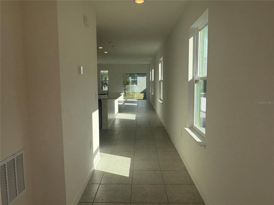 For Sale: $274,990 (3 beds, 2 baths, 1492 Square Feet)