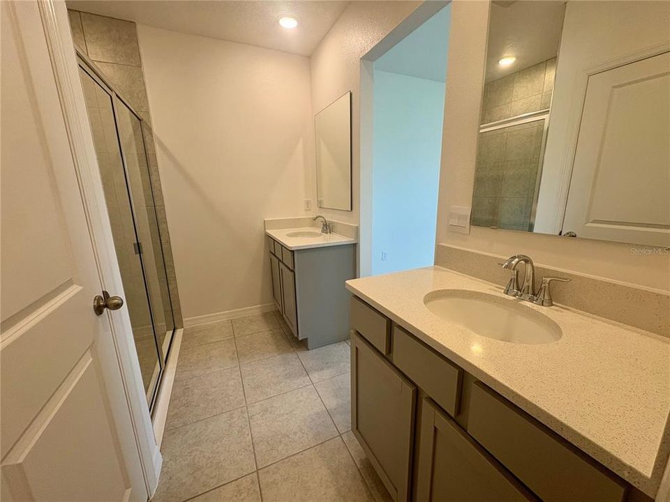 For Sale: $274,990 (3 beds, 2 baths, 1492 Square Feet)