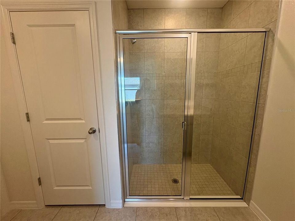 For Sale: $274,990 (3 beds, 2 baths, 1492 Square Feet)