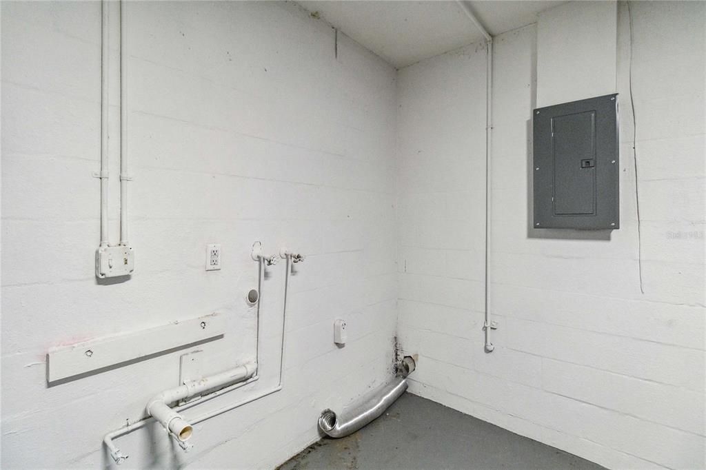 待售: $330,000 (3 贝兹, 2 浴室, 1723 平方英尺)