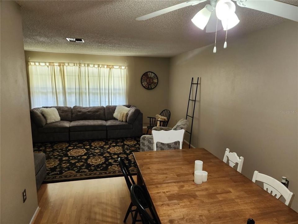 For Sale: $299,500 (3 beds, 2 baths, 2038 Square Feet)