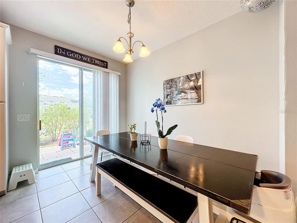 For Sale: $359,900 (3 beds, 2 baths, 1634 Square Feet)