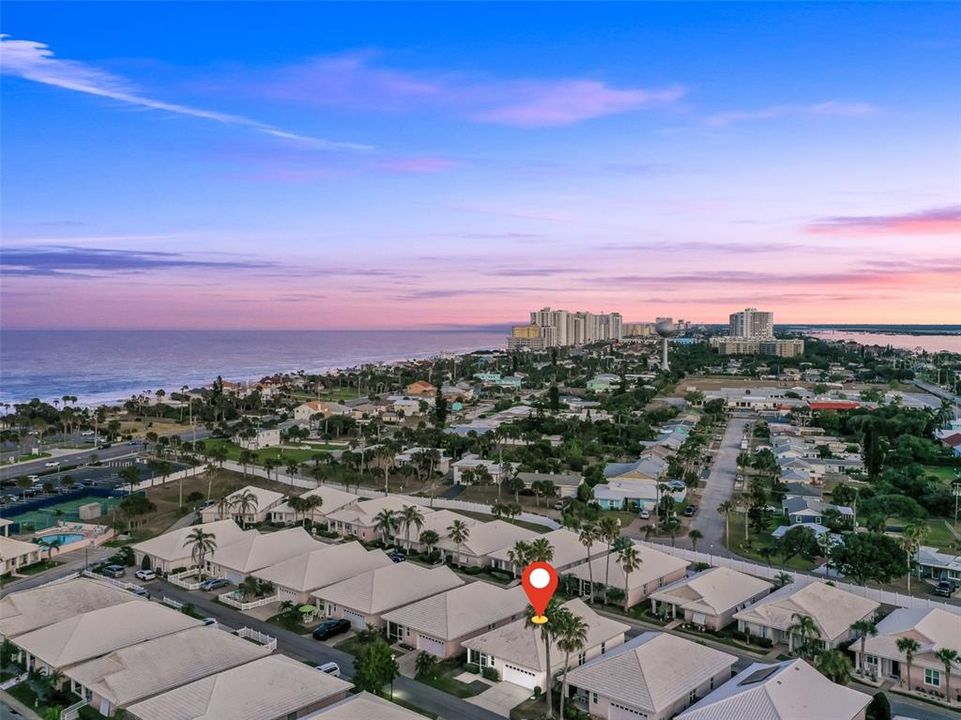 Active With Contract: $492,500 (3 beds, 2 baths, 1598 Square Feet)