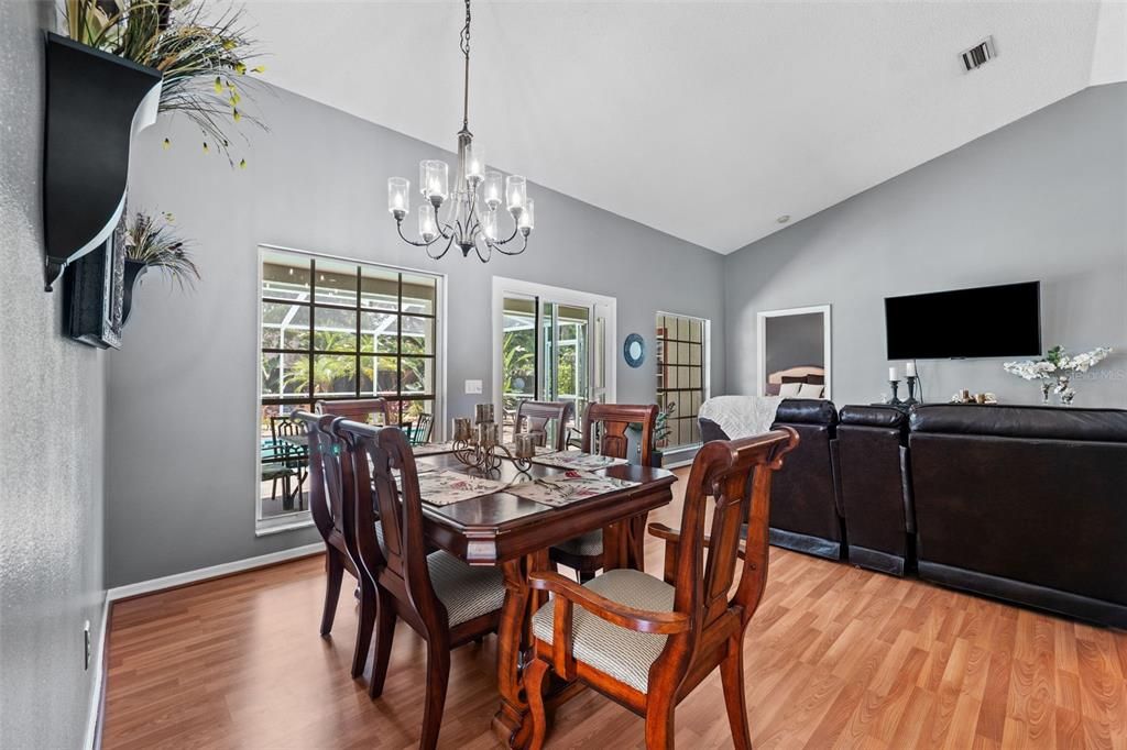 Active With Contract: $515,000 (4 beds, 2 baths, 1850 Square Feet)