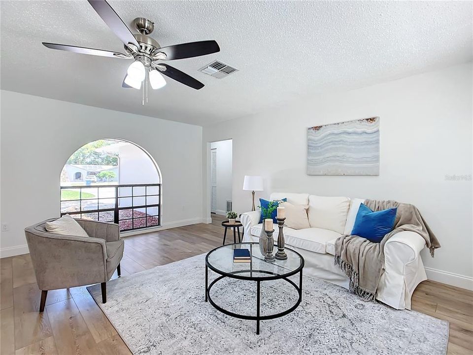 Active With Contract: $365,000 (3 beds, 2 baths, 1866 Square Feet)
