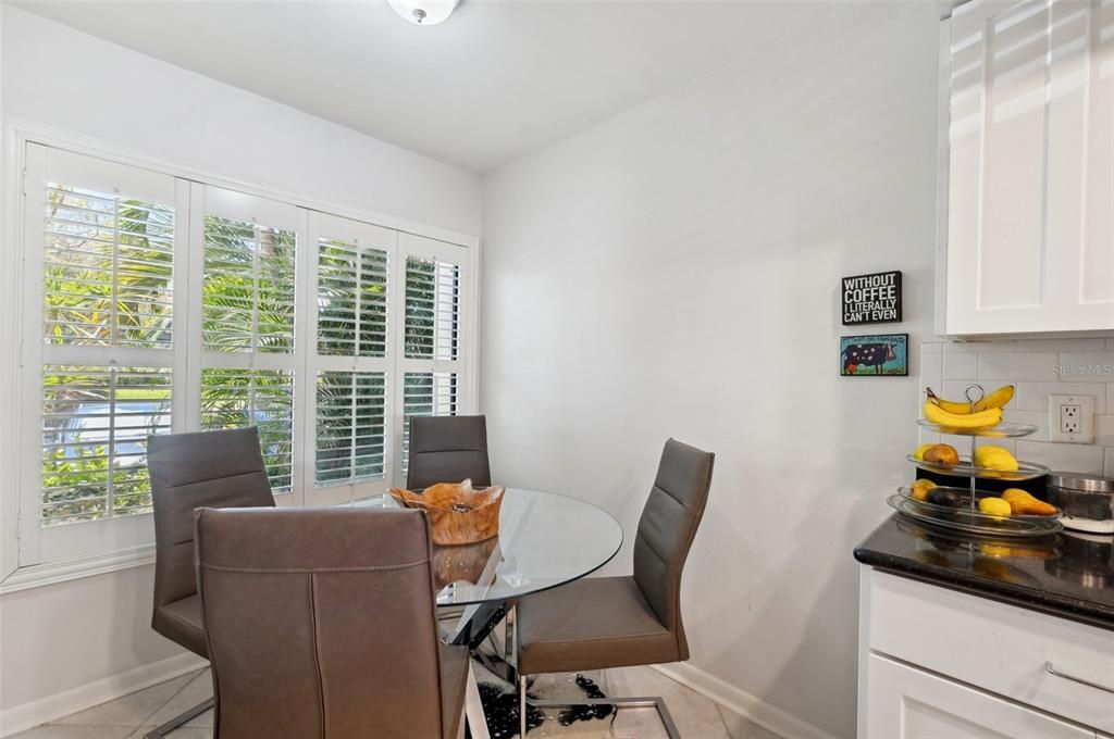 Other angle breakfast area in kitchen!