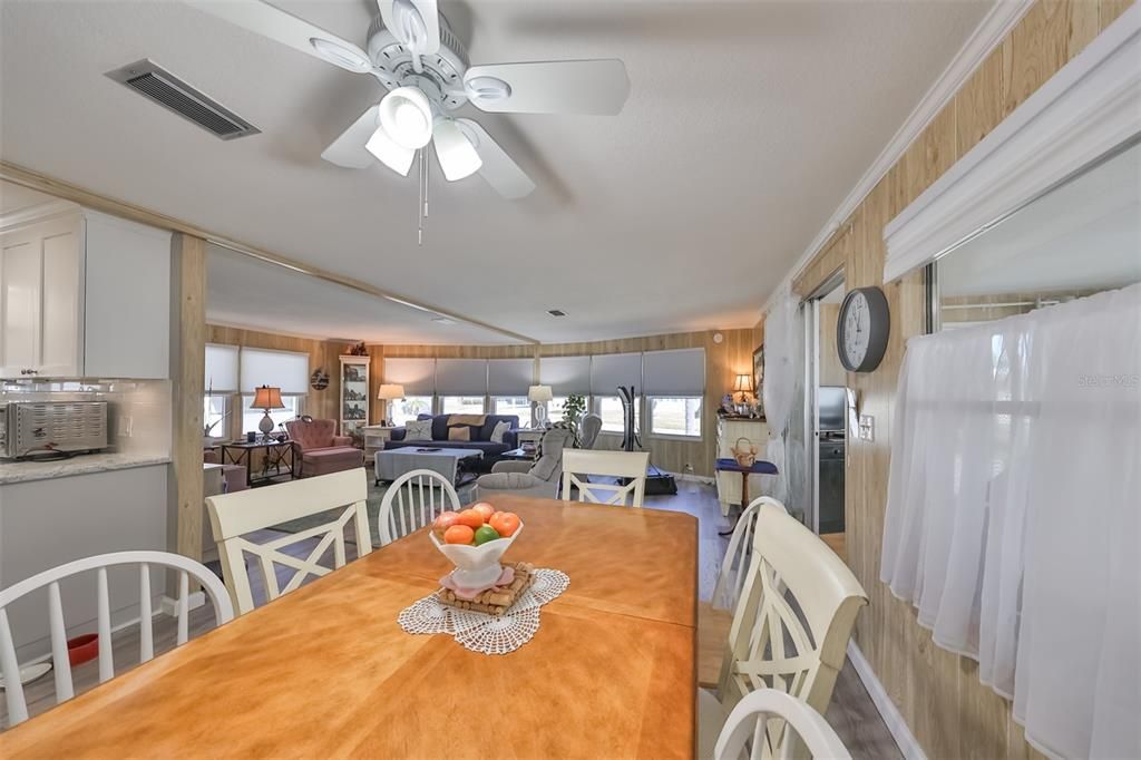 This home has that great Open floorplan! Dining room into living room with Kitchen just to your left! It all flows so well!