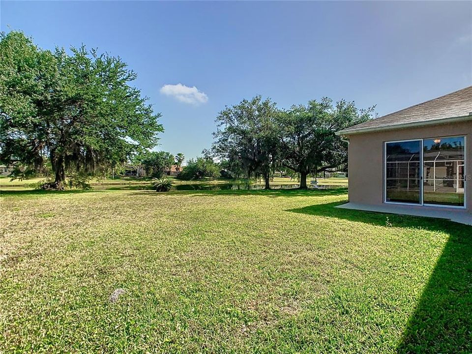 Active With Contract: $3,050 (5 beds, 3 baths, 2725 Square Feet)