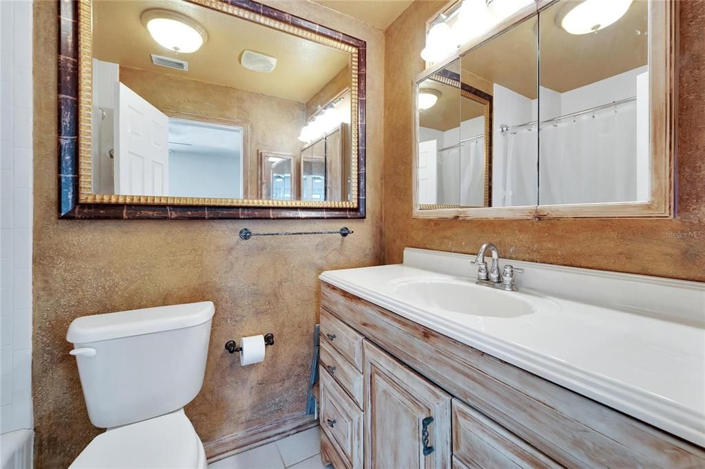待售: $545,000 (3 贝兹, 2 浴室, 1566 平方英尺)