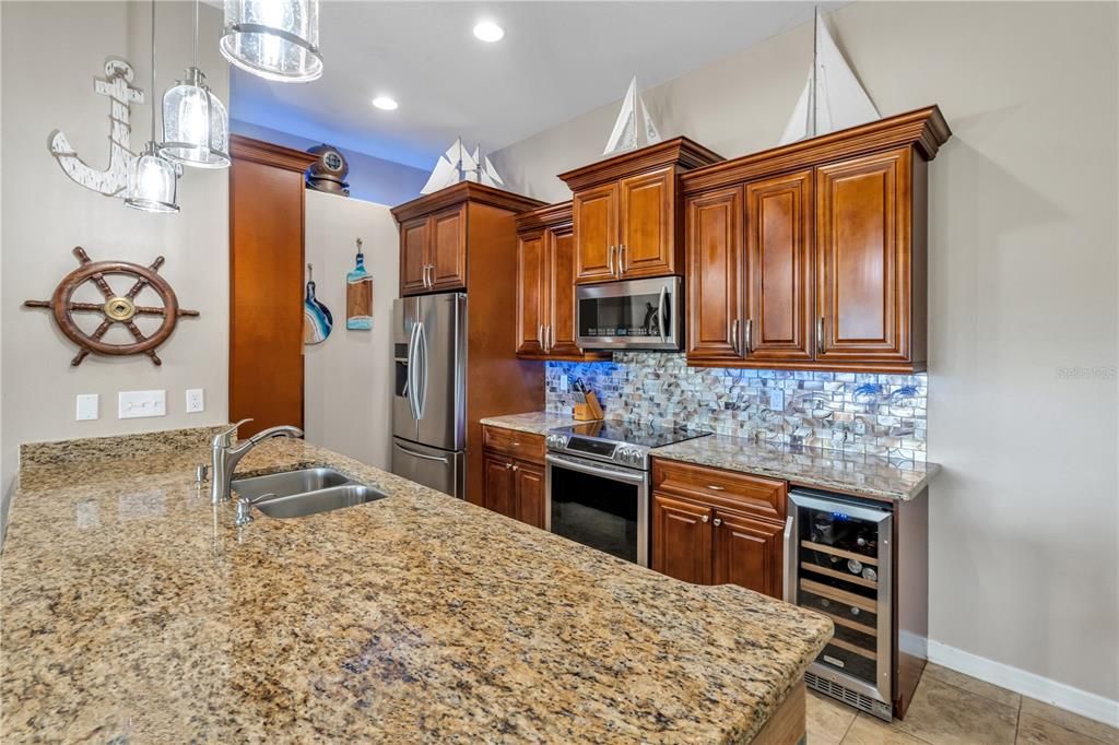 Kitchen , Wine fridge