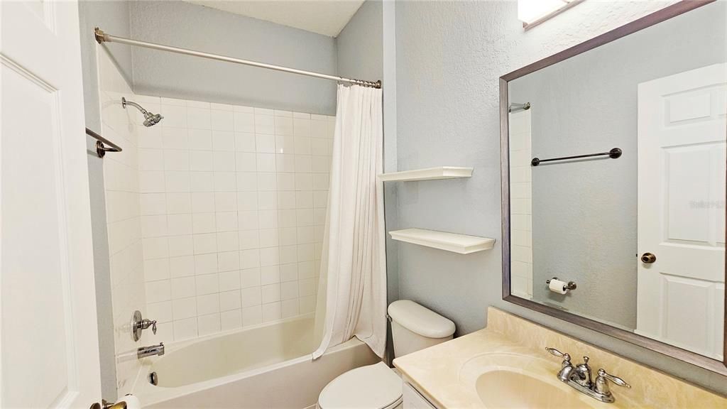 最近租的: $2,800 (3 贝兹, 2 浴室, 1726 平方英尺)