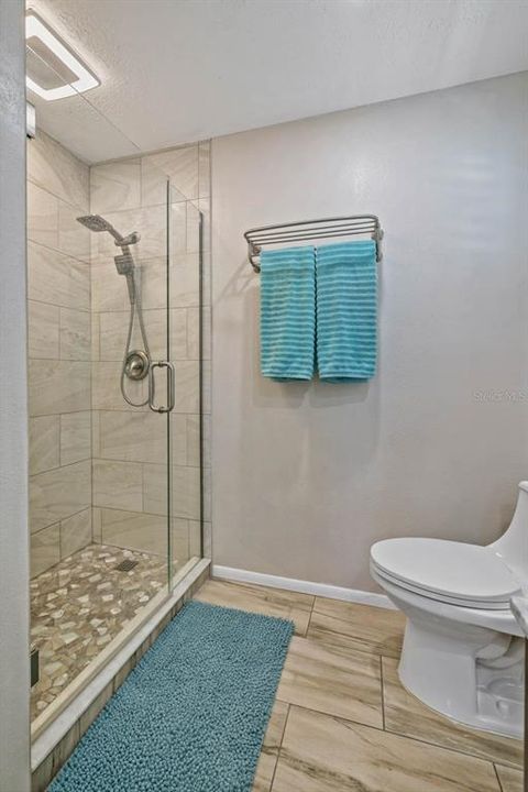 待售: $800,000 (2 贝兹, 3 浴室, 1664 平方英尺)