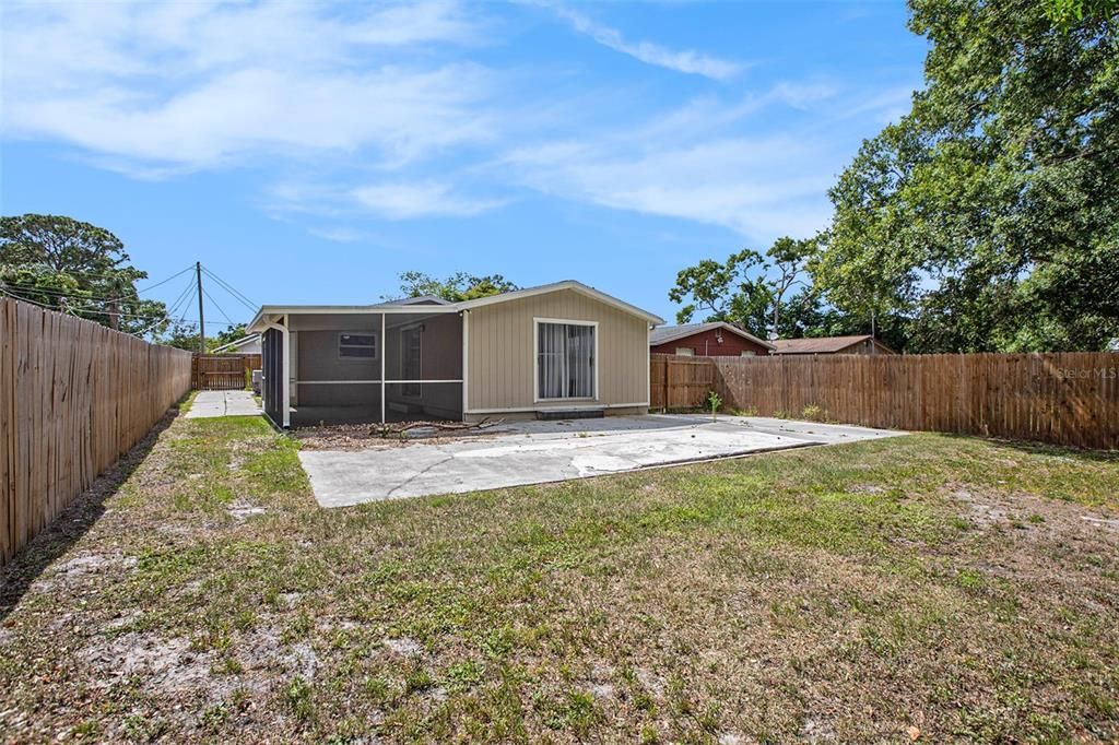 For Sale: $369,900 (3 beds, 1 baths, 1430 Square Feet)