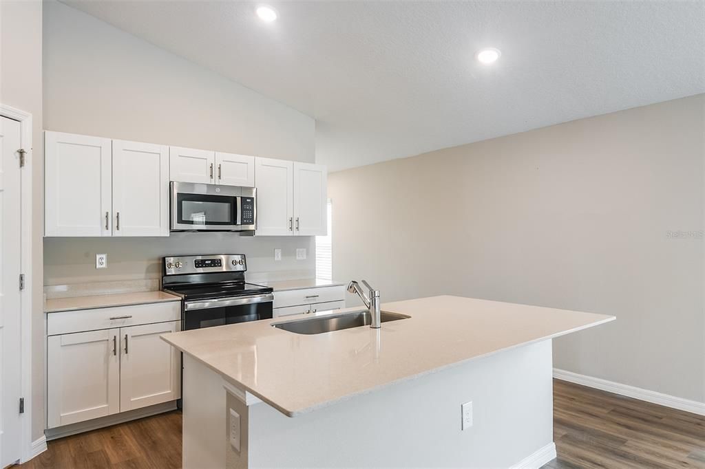 For Sale: $313,495 (3 beds, 2 baths, 1615 Square Feet)