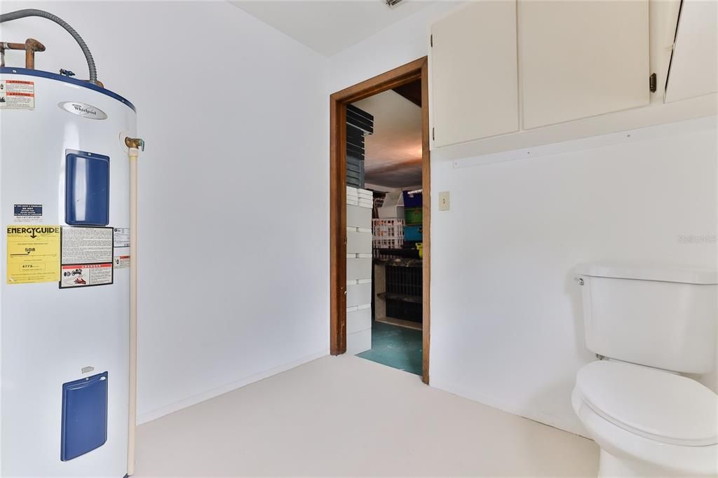 For Sale: $349,500 (3 beds, 2 baths, 1485 Square Feet)