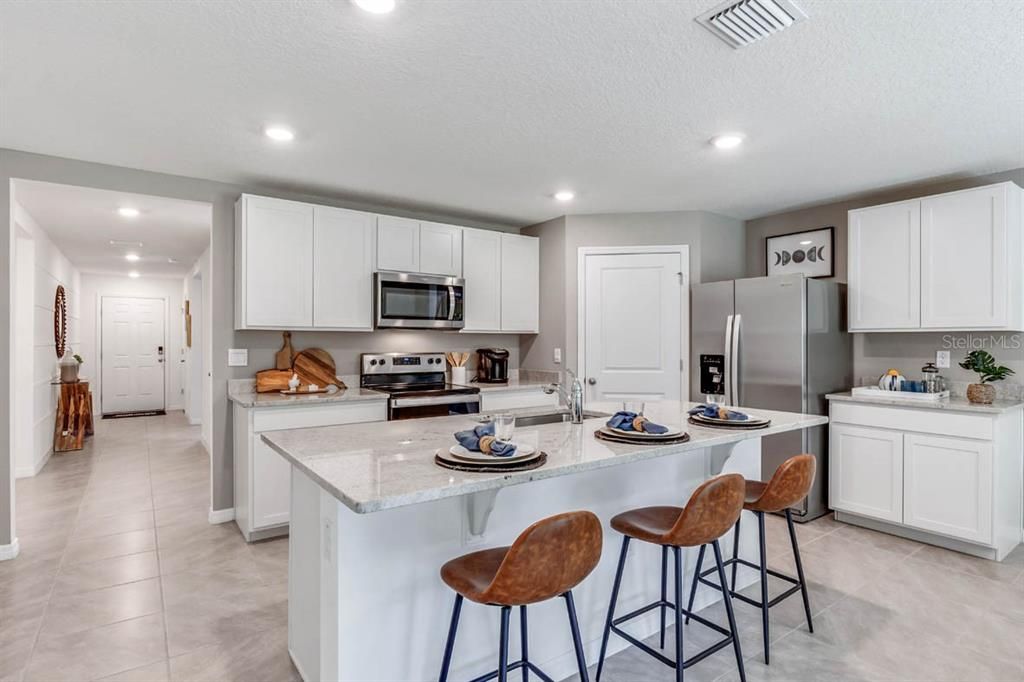 For Sale: $397,990 (4 beds, 2 baths, 1828 Square Feet)