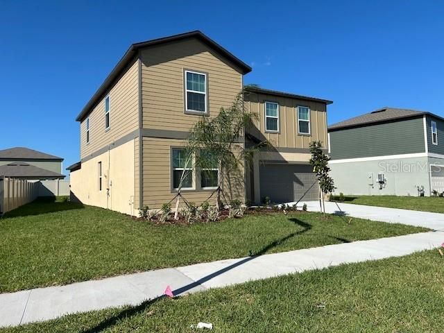 Recently Sold: $479,900 (6 beds, 3 baths, 3326 Square Feet)