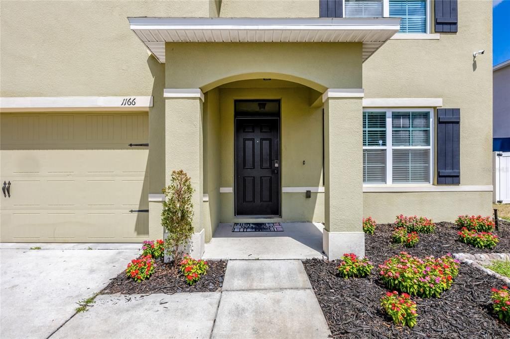 Active With Contract: $340,000 (5 beds, 3 baths, 2605 Square Feet)