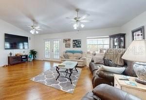 For Sale: $589,000 (3 beds, 2 baths, 1621 Square Feet)