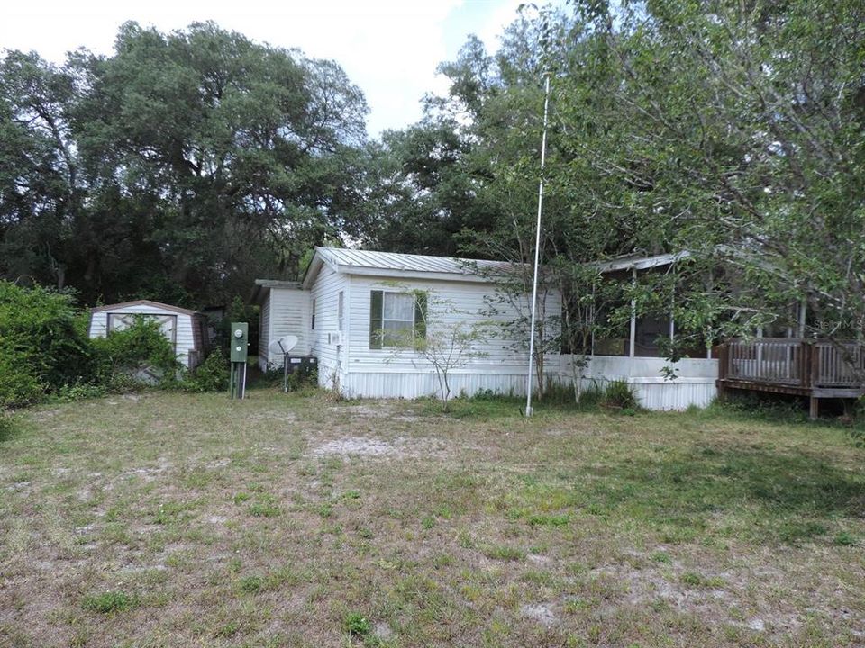 For Sale: $124,900 (4 beds, 2 baths, 1912 Square Feet)