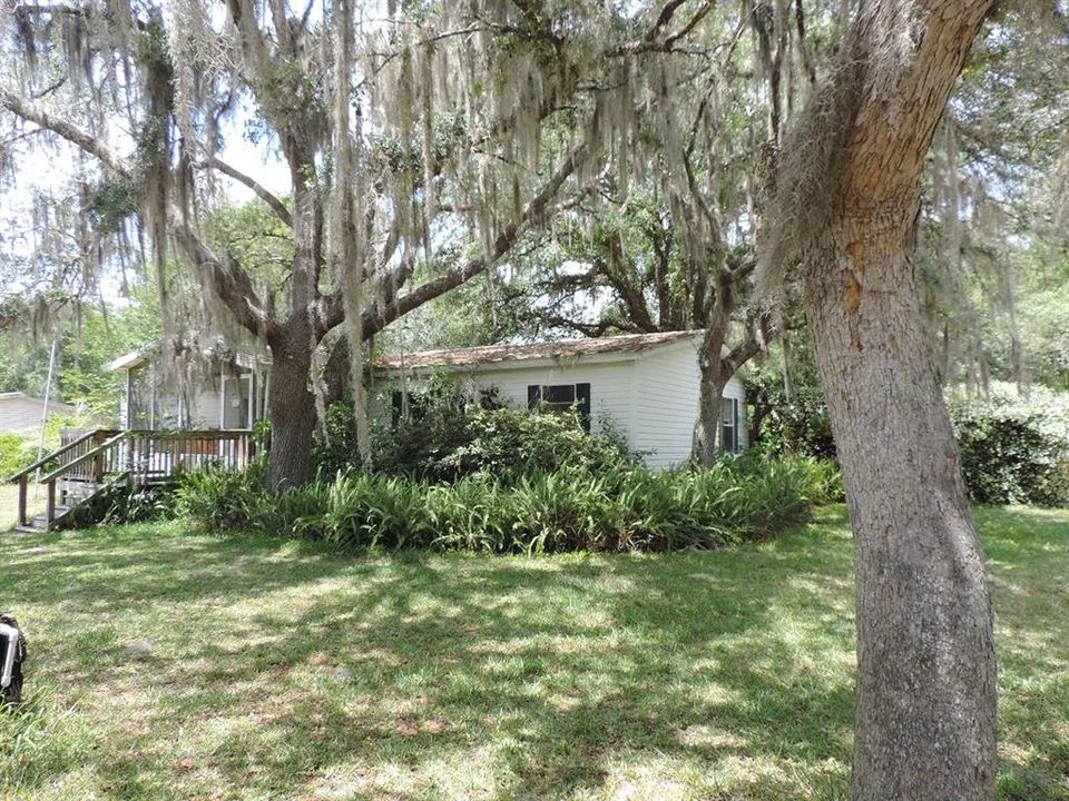 For Sale: $124,900 (4 beds, 2 baths, 1912 Square Feet)