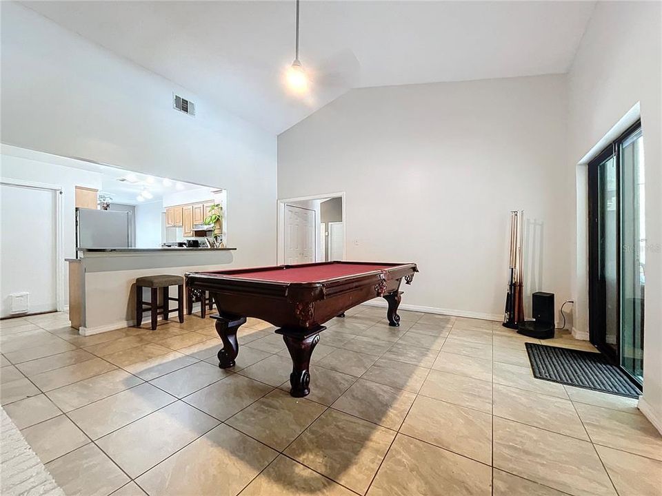 For Sale: $575,000 (4 beds, 3 baths, 2249 Square Feet)